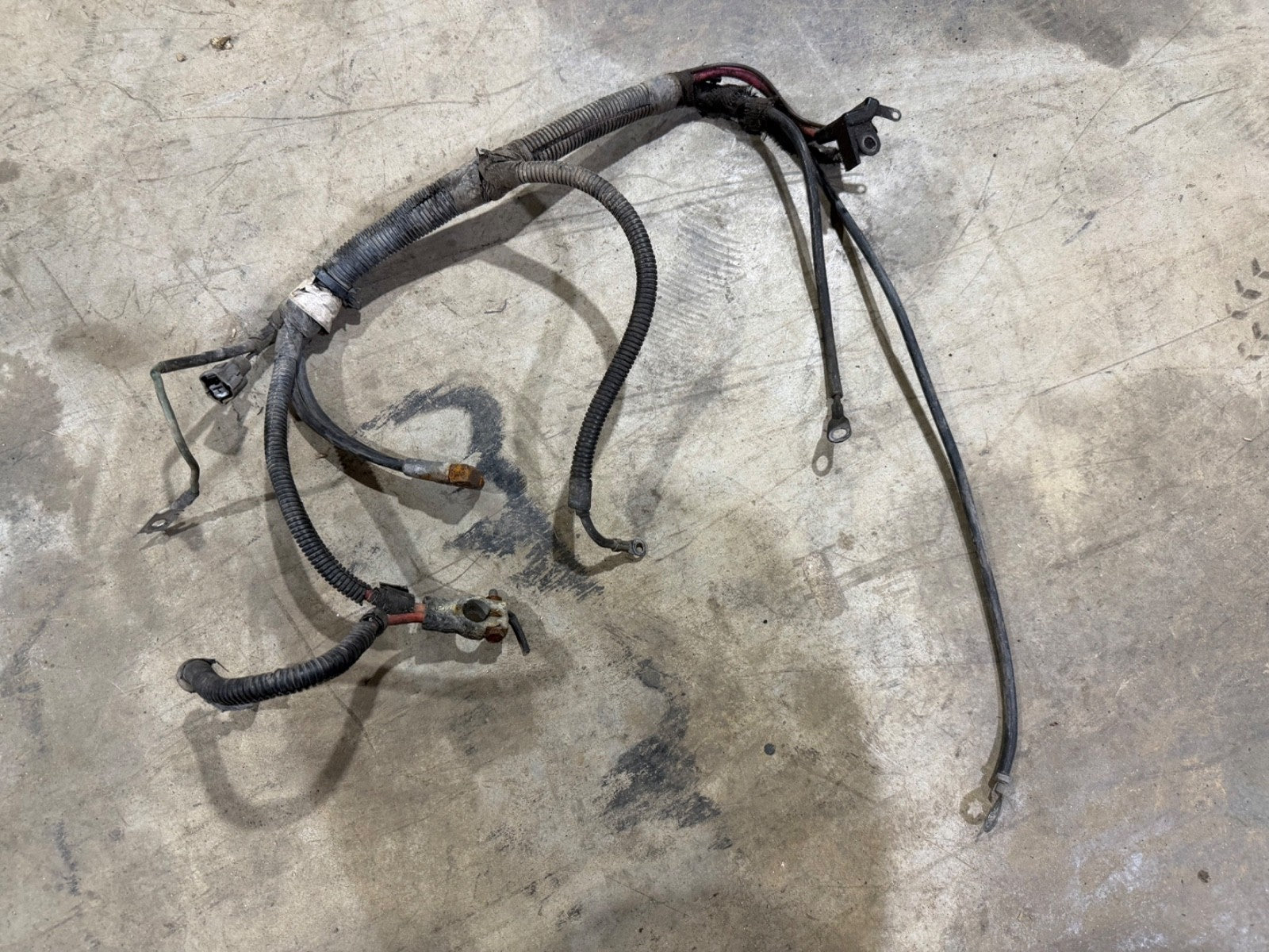 Battery Cables Wiring 2.5 OEM Original Alternator Cable 97 98 Jeep Wrangler TJ