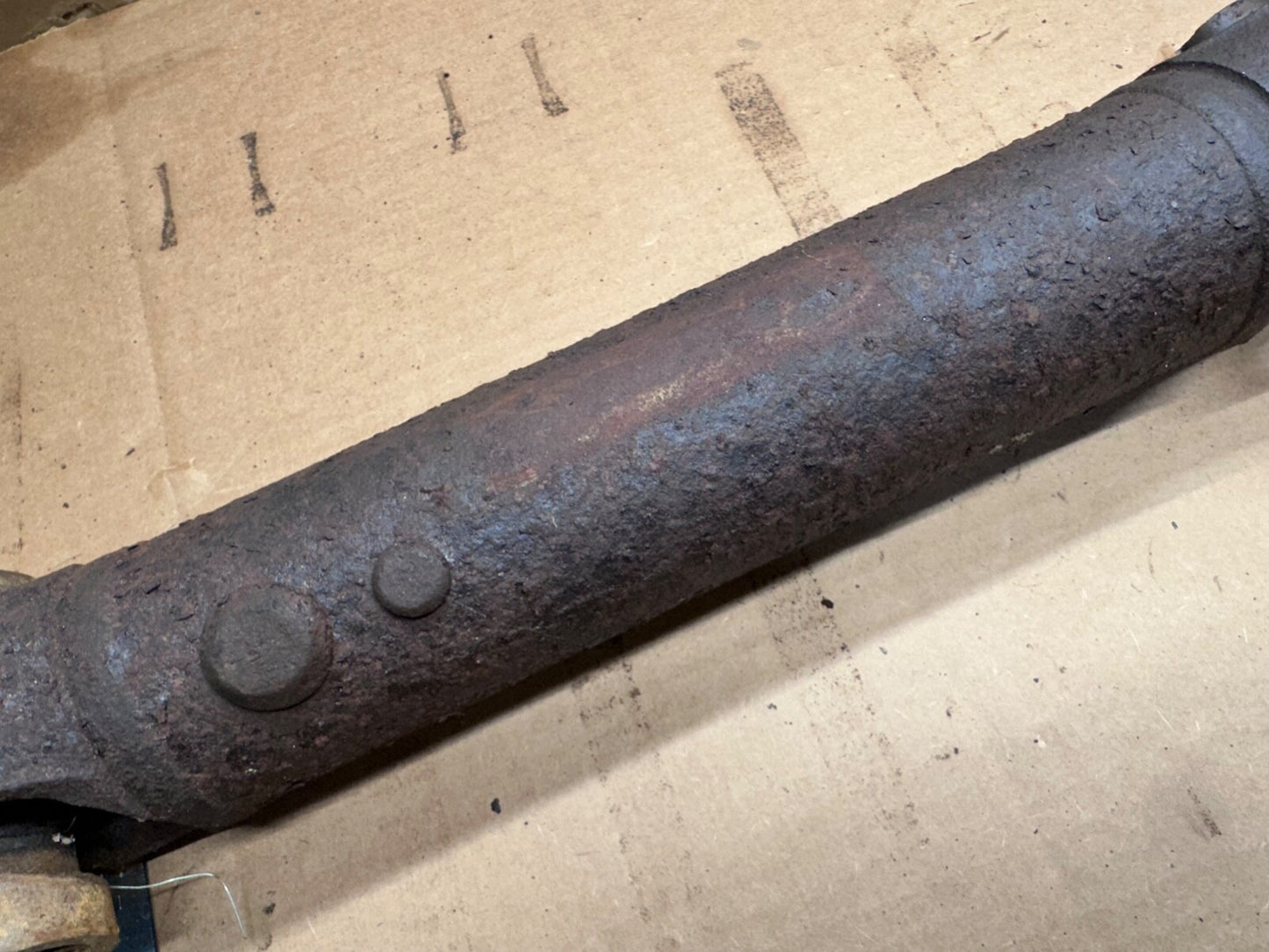 97-02 Jeep Wrangler TJ 13.5" REAR DRIVESHAFT 2.5L 4 CYL 5 Spd Drive Shaft 2.5 L