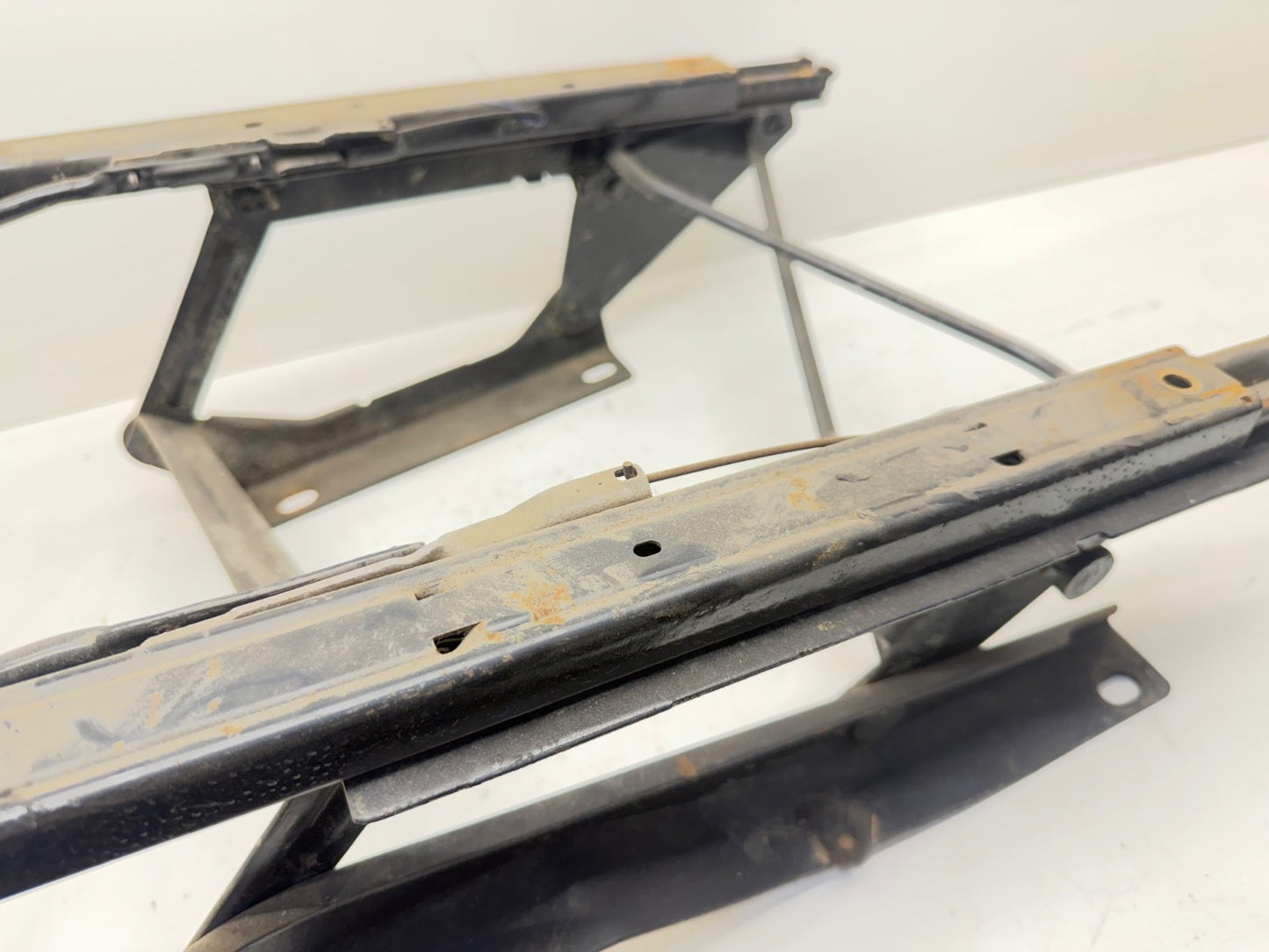 87-95 Jeep Wrangler YJ SEAT BRACKET FRAME Folding Flip Slider Passenger Seat OEM
