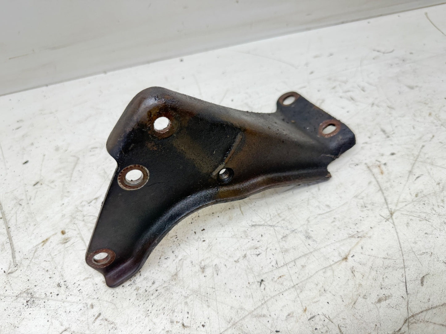 76-90 Jeep Wrangler YJ CJ 5 7 4.2 L Power Steering  Pump Bracket V-Belt 258 ci.