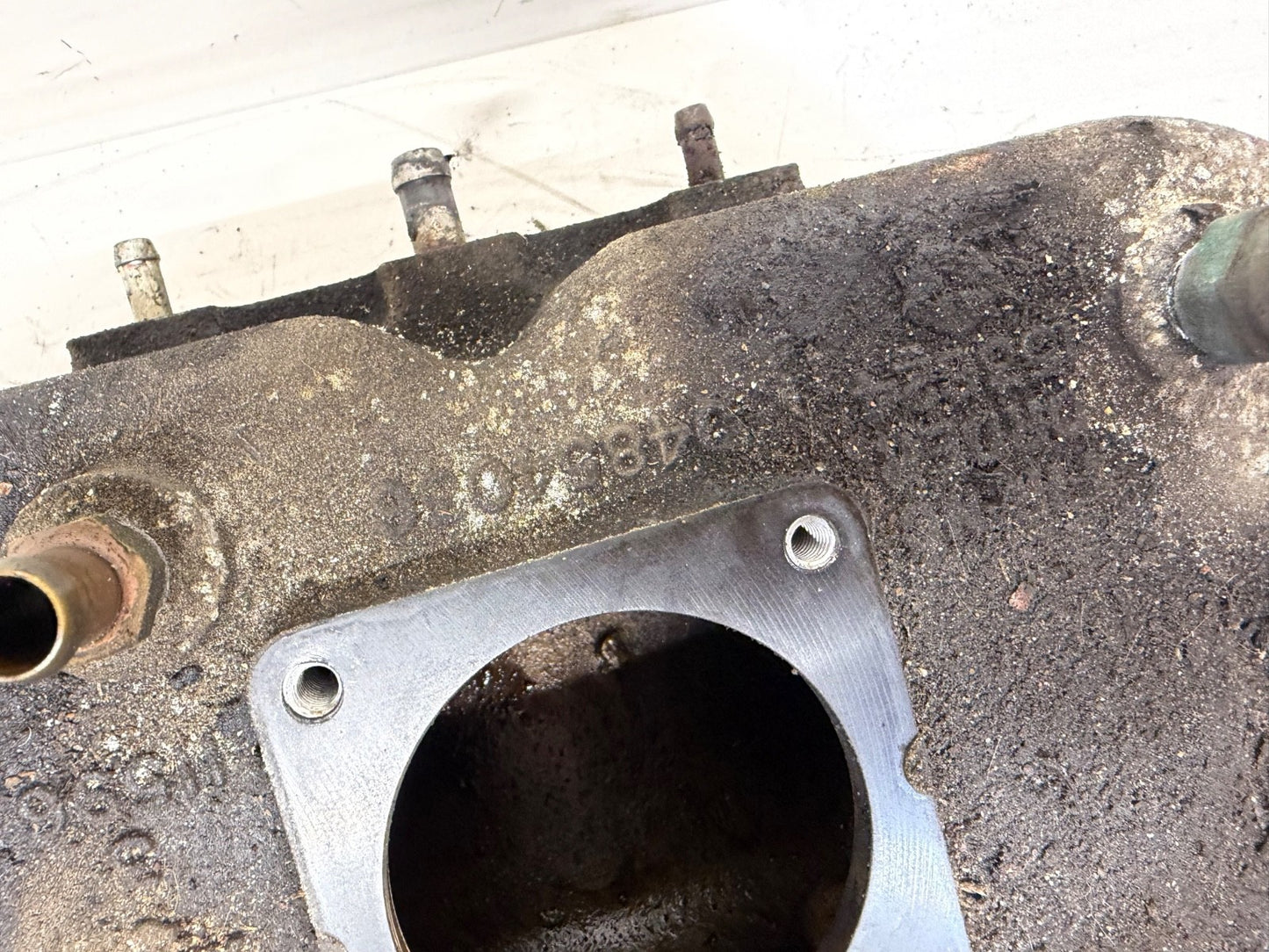 Jeep Cherokee XJ 99-04 4.0 High Output Intake Manifold Wrangler TJ HO Horseshoe